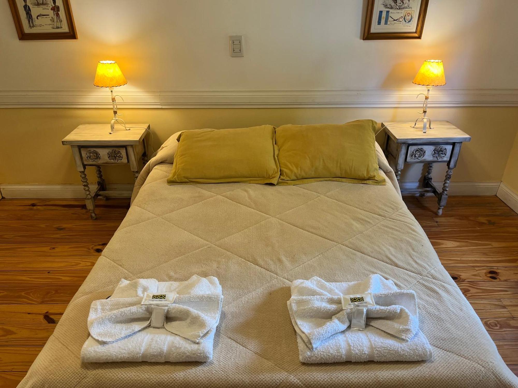 "La Loma" - Vieja Casona Aparthotel El Calafate Bagian luar foto