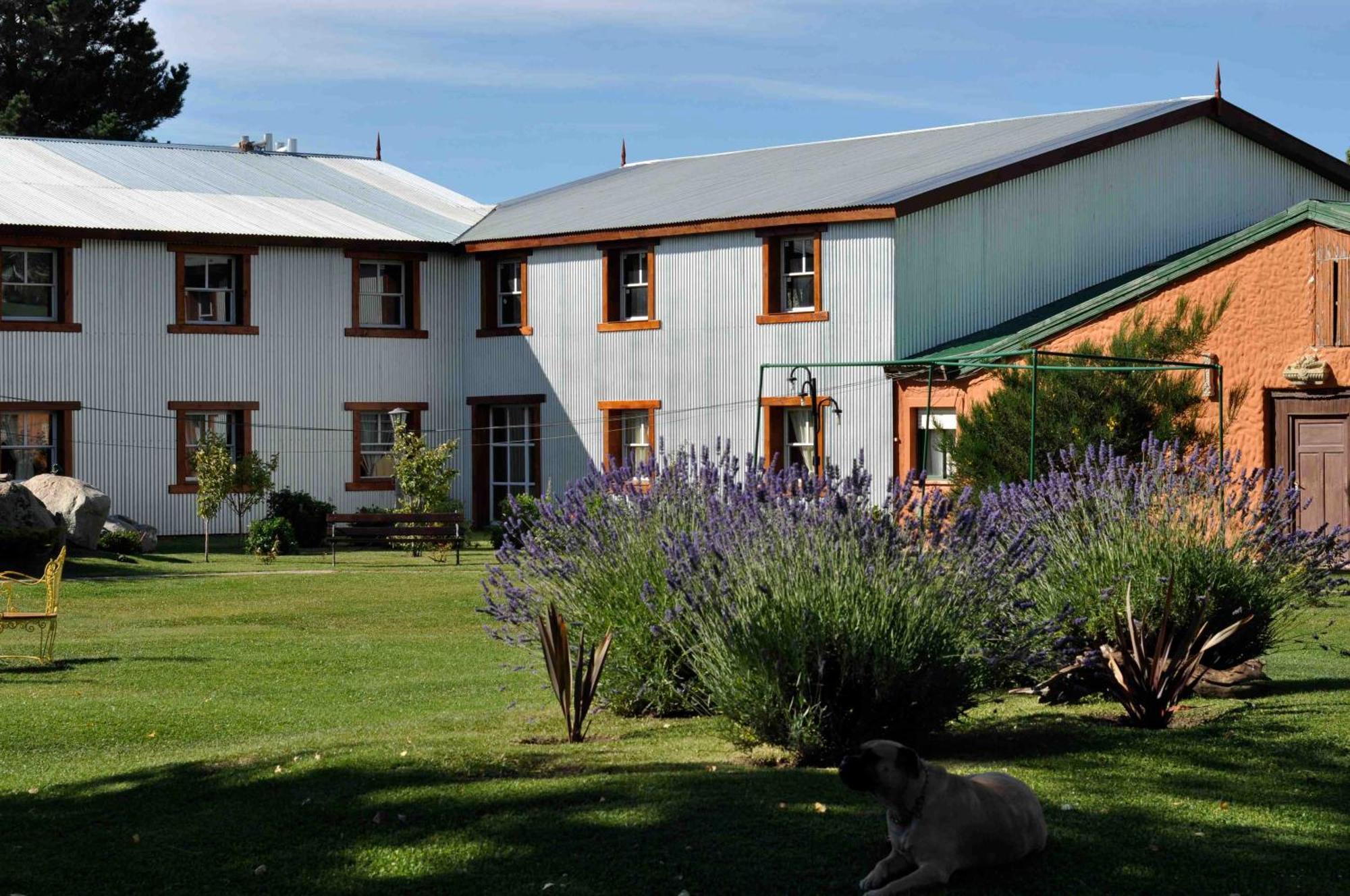 "La Loma" - Vieja Casona Aparthotel El Calafate Bagian luar foto
