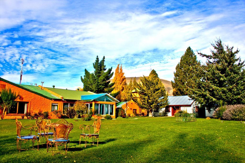 "La Loma" - Vieja Casona Aparthotel El Calafate Bagian luar foto